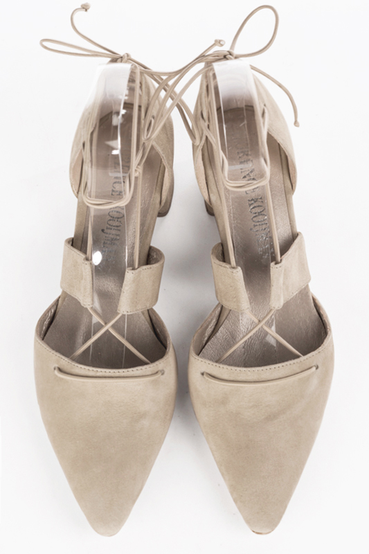Champagne beige women's open side shoes, with lace straps. Tapered toe. Low flare heels. Top view - Florence KOOIJMAN